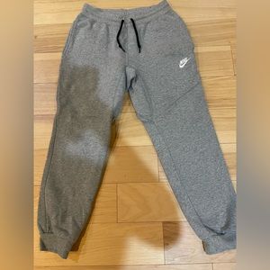 Nike Men’s Fleece Sweatpants (S)